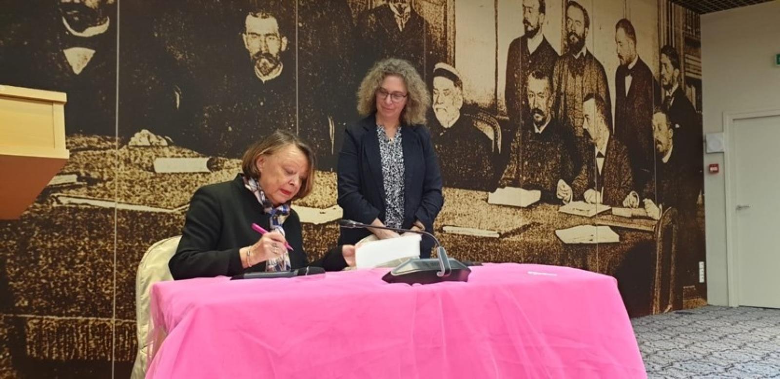 Signature d’une convention de partenariat avec le Centre de cancérologie Léon Bérard